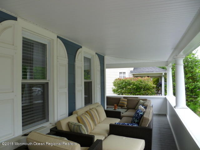 422 Worthington Avenue - Photo 2