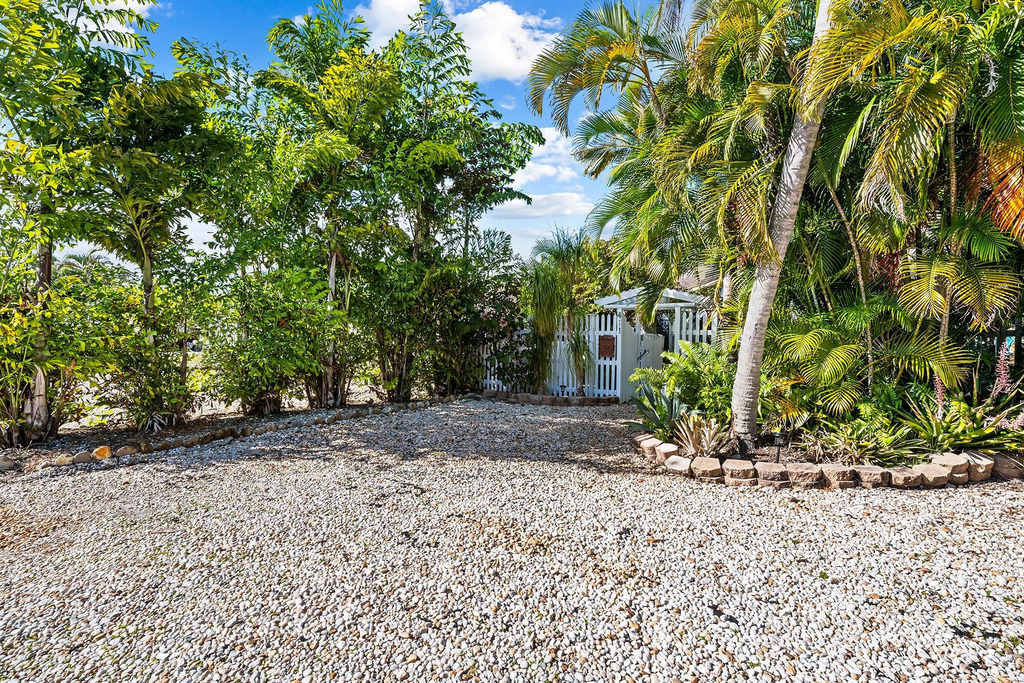 411 Sw 10th Street - Photo 25