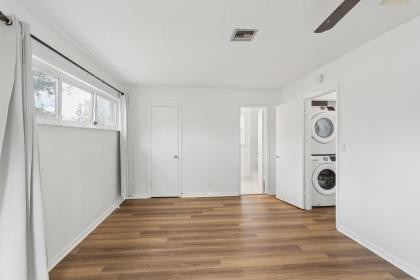 8027 Lagos De Campo Boulevard - Photo 8