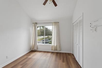 8027 Lagos De Campo Boulevard - Photo 12