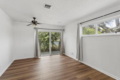 8027 Lagos De Campo Boulevard - Photo 9