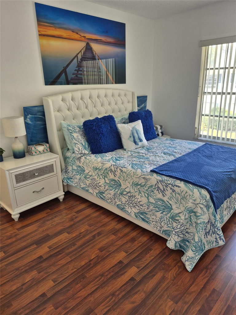 2260 Ne 67th Street - Photo 36