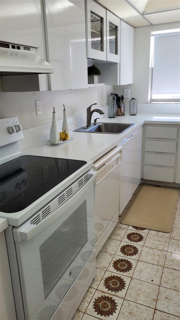 1400 Saint Charles Place - Photo 8