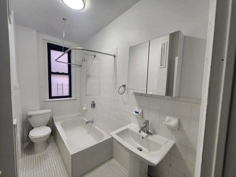600 West 150th Street - Photo 4