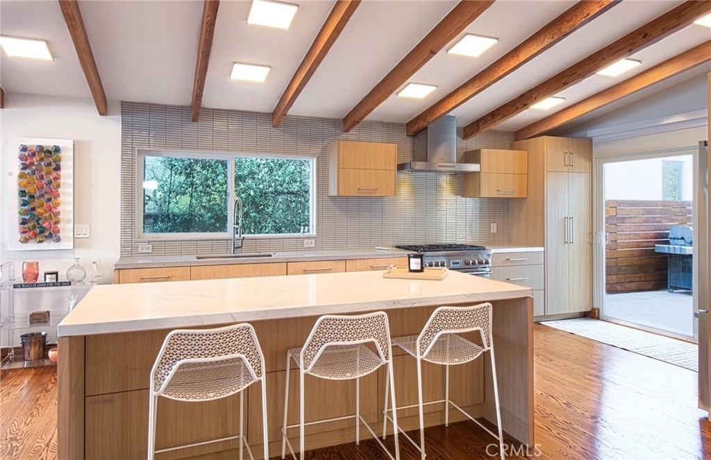 308 Poppy Avenue - Photo 5