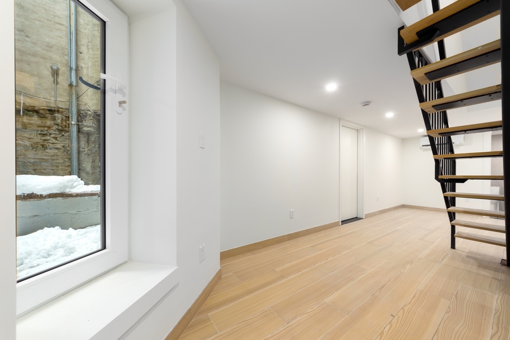 43 Kingston Avenue - Photo 11