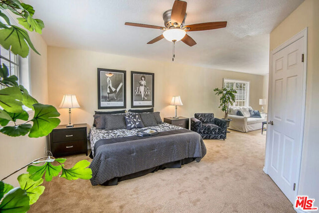 7830 W 83rd Street - Photo 34