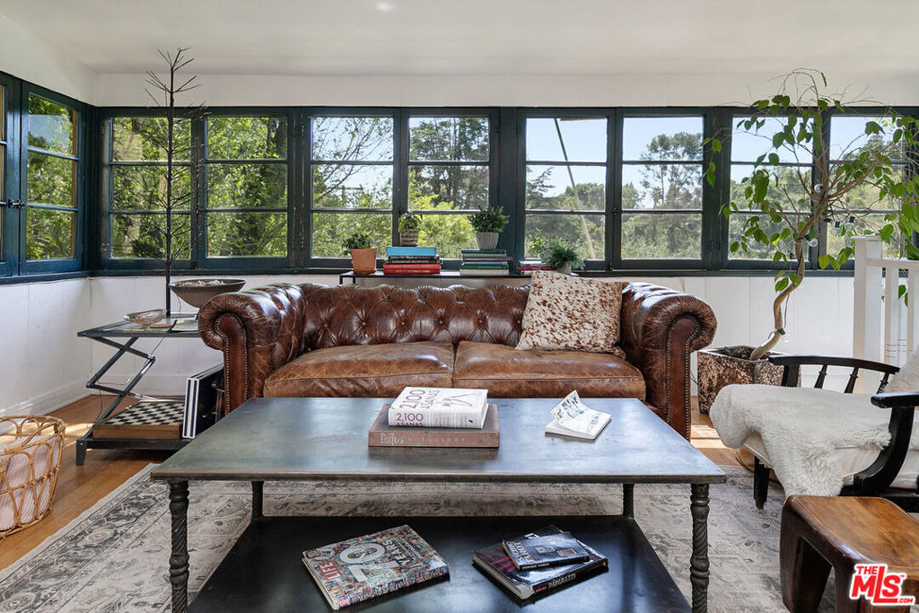 913 A Fernwood Pacific Drive - Photo 11