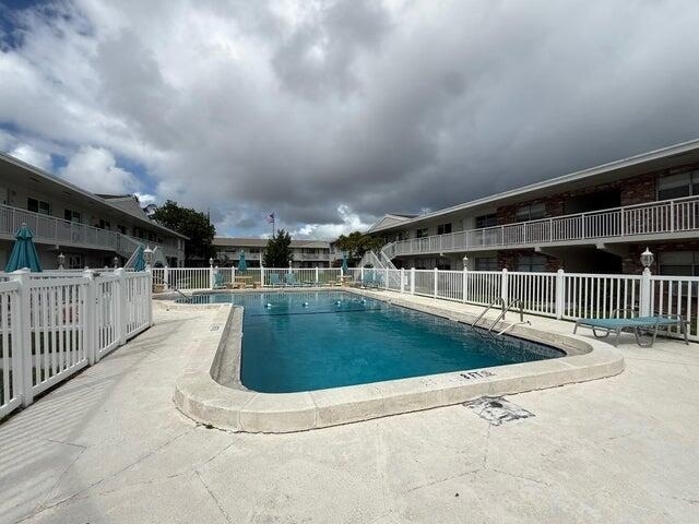 3850 Ne 21st Way - Photo 2