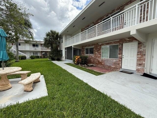3850 Ne 21st Way - Photo 0