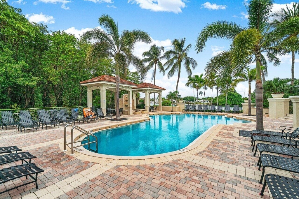 1302 Tuscany Way - Photo 25
