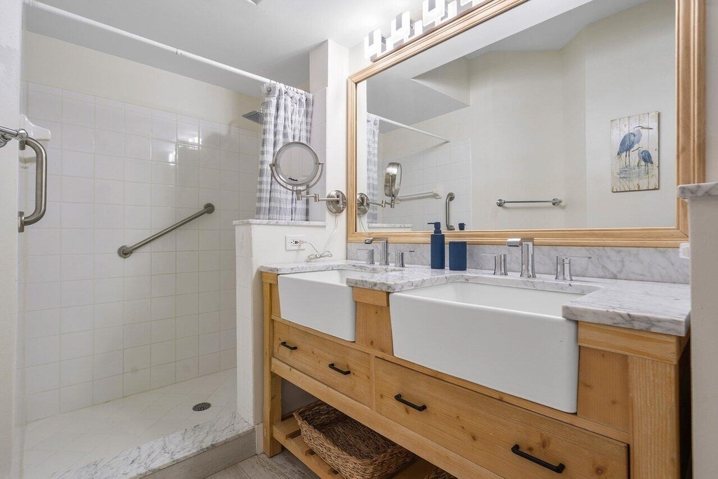 1302 Tuscany Way - Photo 18