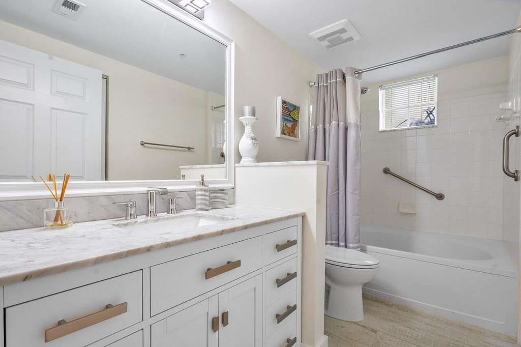 1302 Tuscany Way - Photo 21