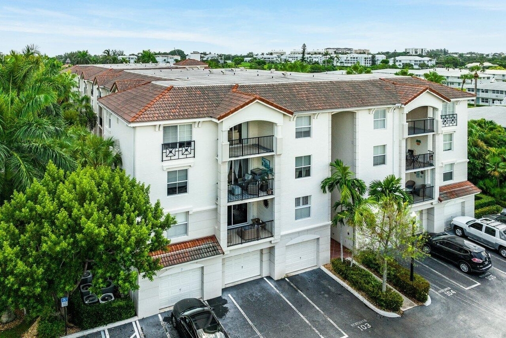 1302 Tuscany Way - Photo 42