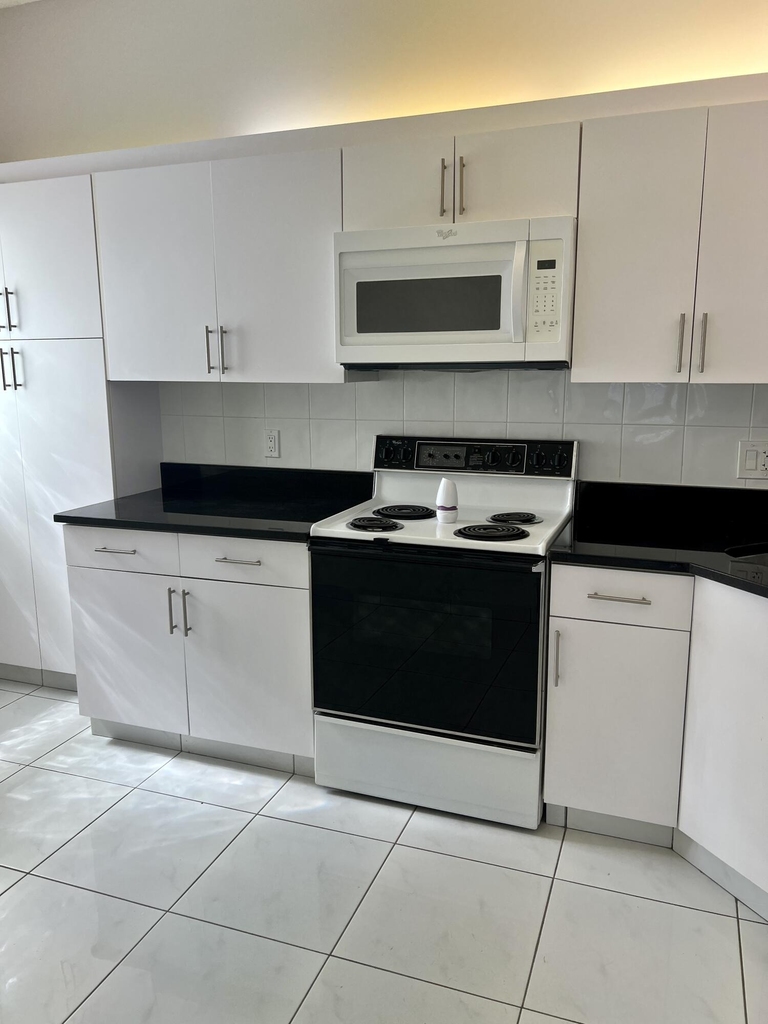 5275 Europa Drive - Photo 9
