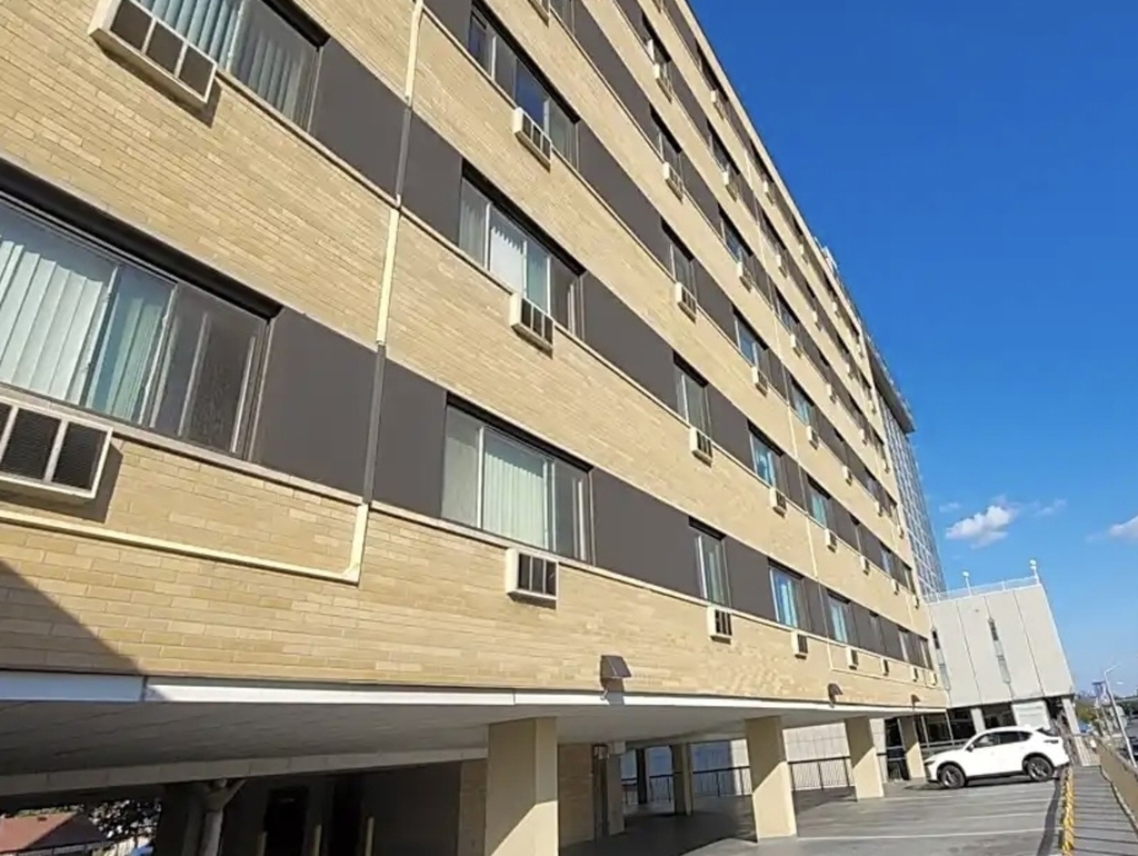 7300 W North Avenue - Photo 1