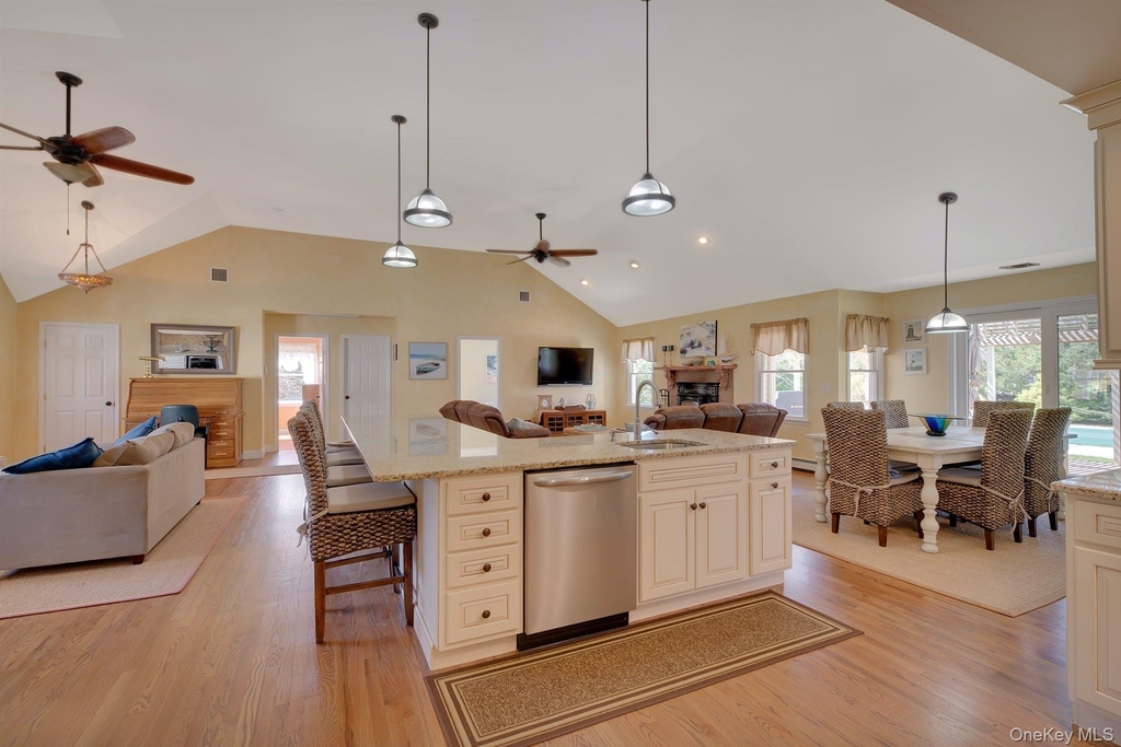 3045 Rocky Point Road - Photo 3