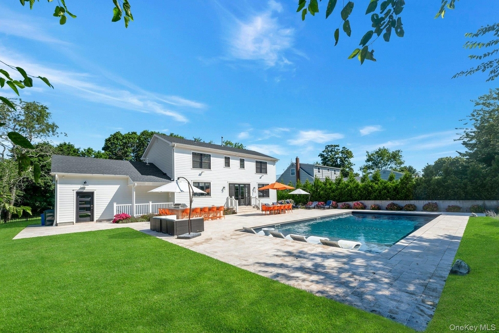 165 Marine Place - Photo 0