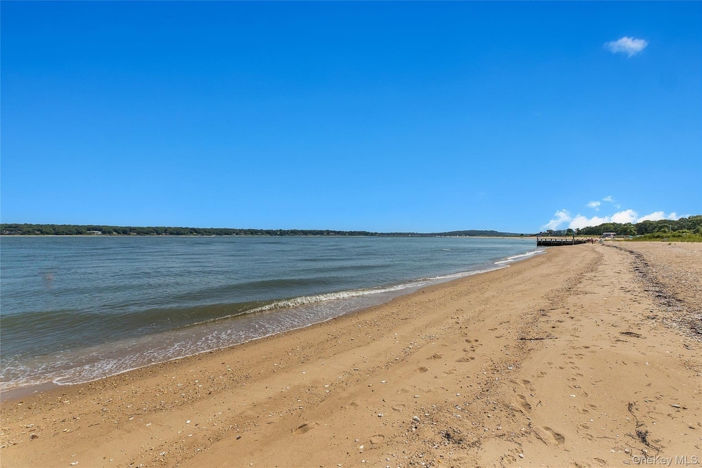 165 Marine Place - Photo 32