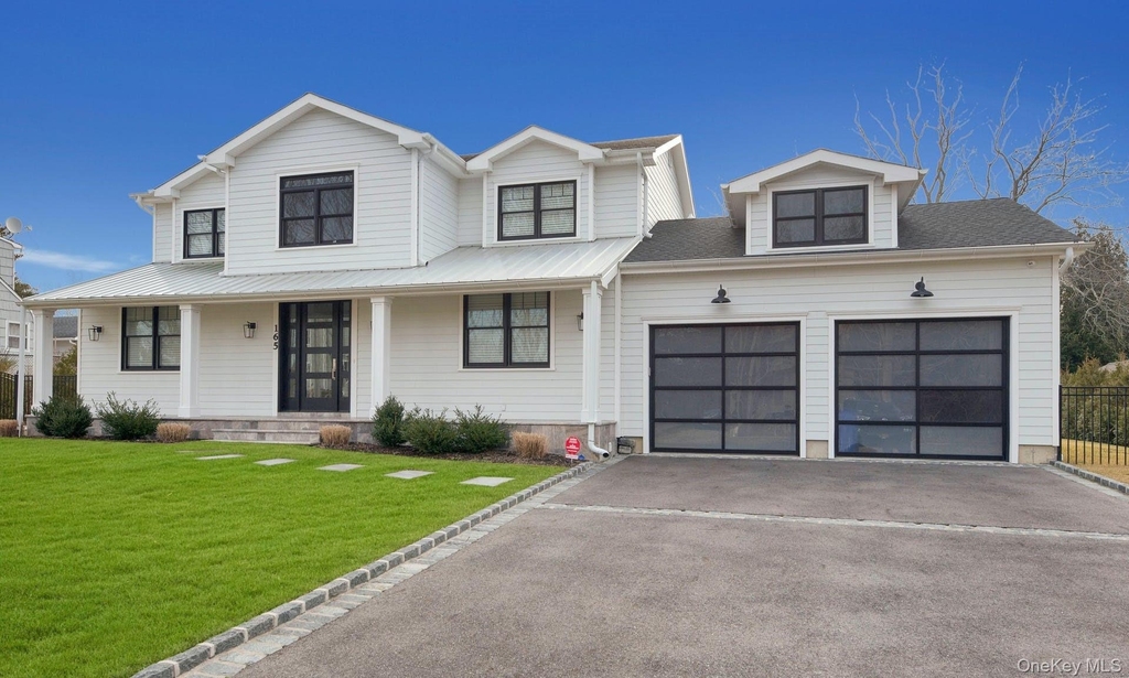 165 Marine Place - Photo 1