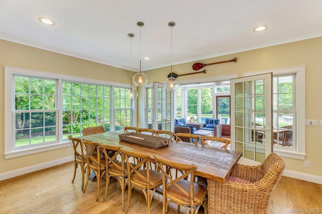 590 Soundview Av Ext - Photo 6