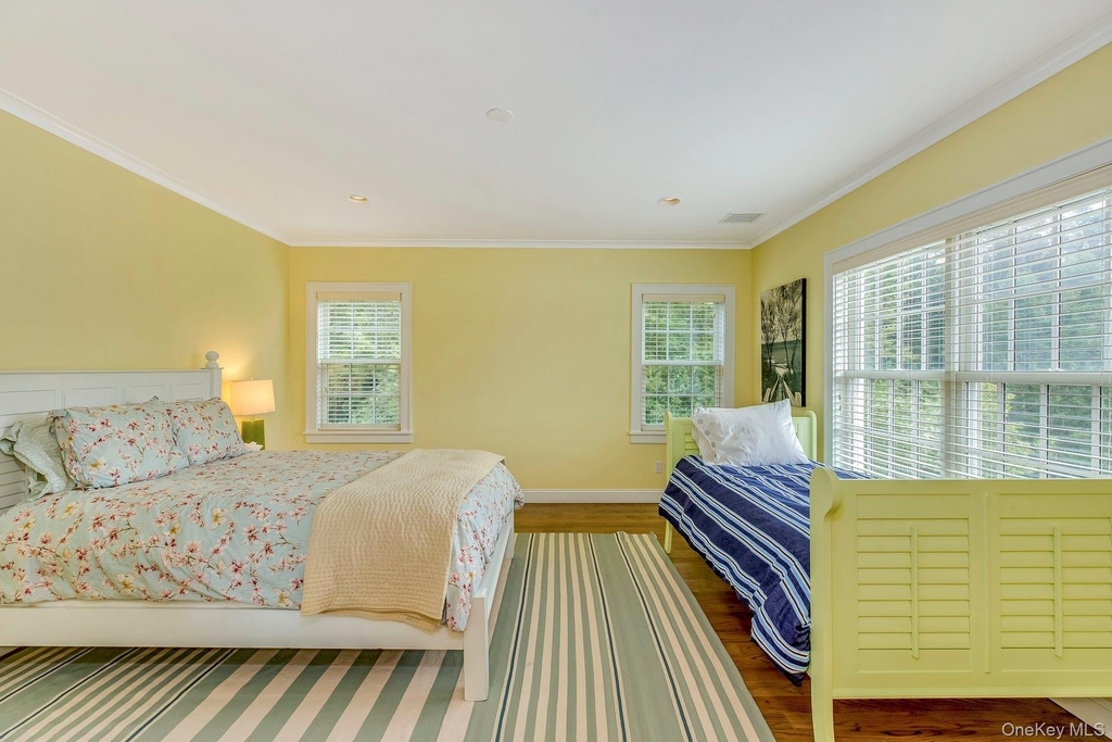 590 Soundview Av Ext - Photo 13
