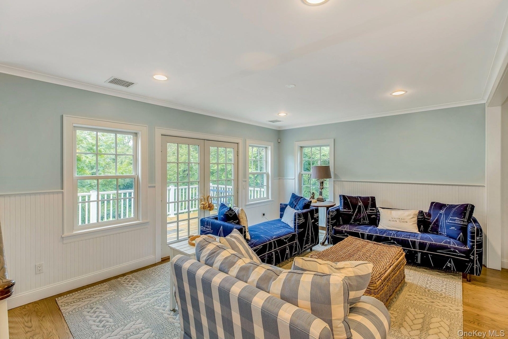 590 Soundview Av Ext - Photo 20