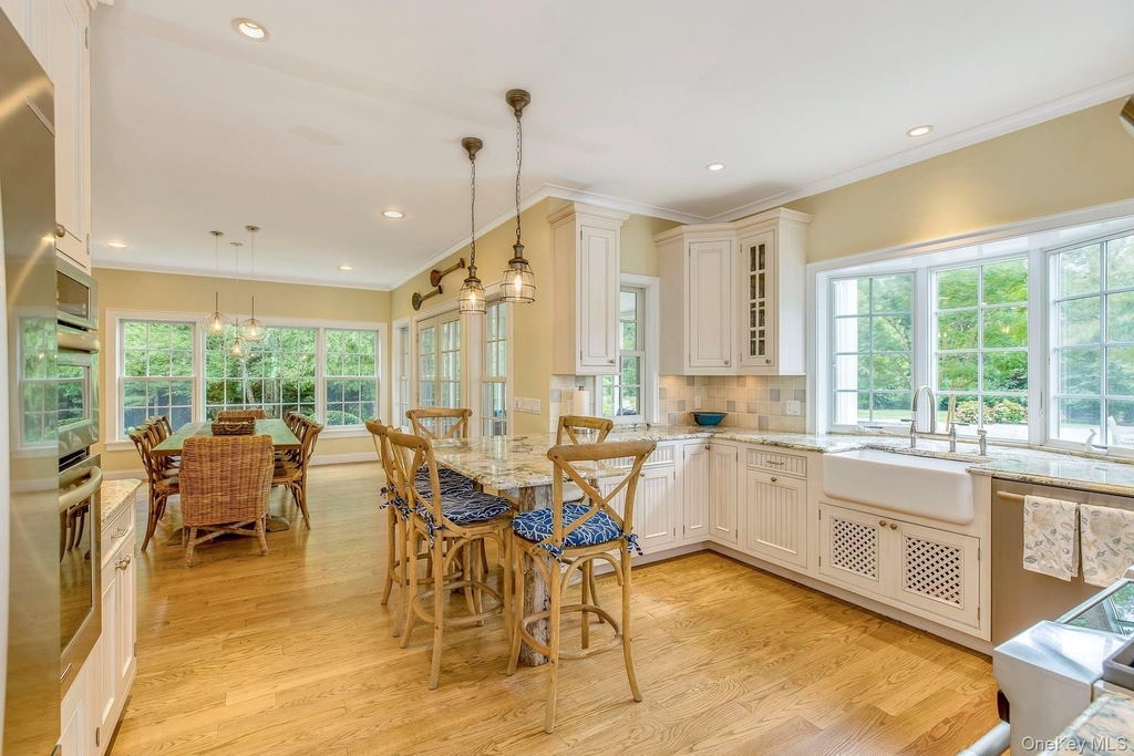 590 Soundview Av Ext - Photo 9