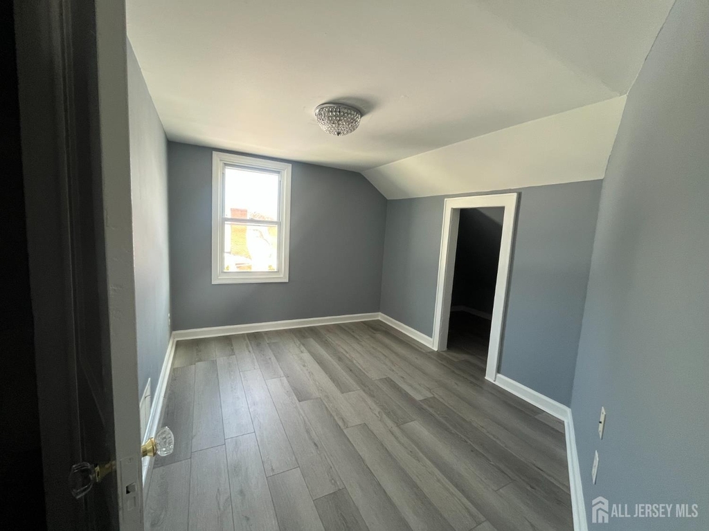 7 Bound Brook Avenue - Photo 2