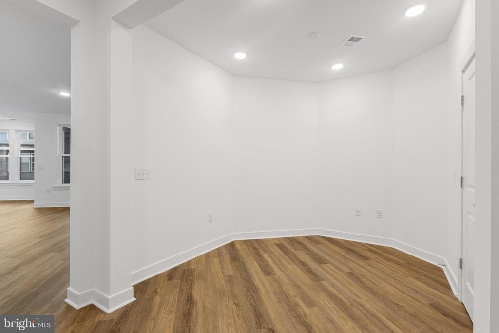 21950 Garganey Terrace - Photo 9