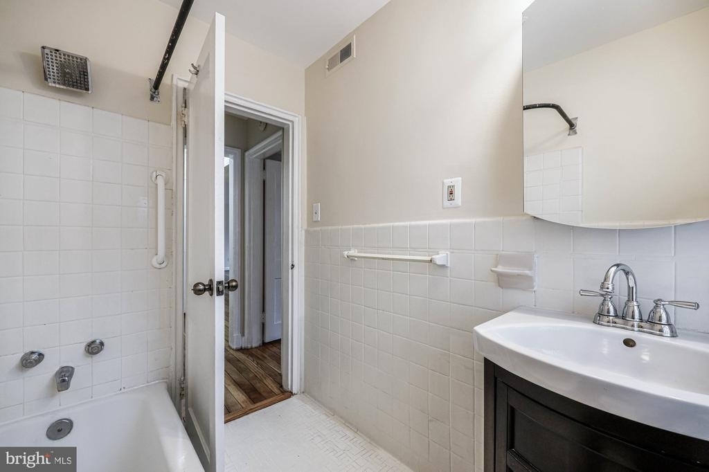 2912 13th Road S - Photo 17