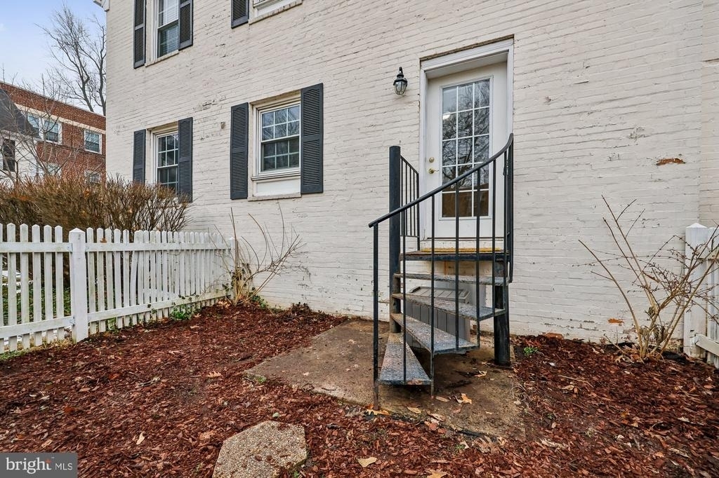 2912 13th Road S - Photo 3