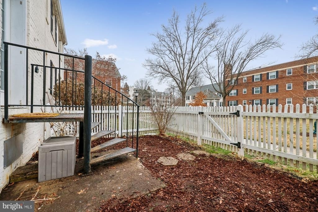 2912 13th Road S - Photo 4