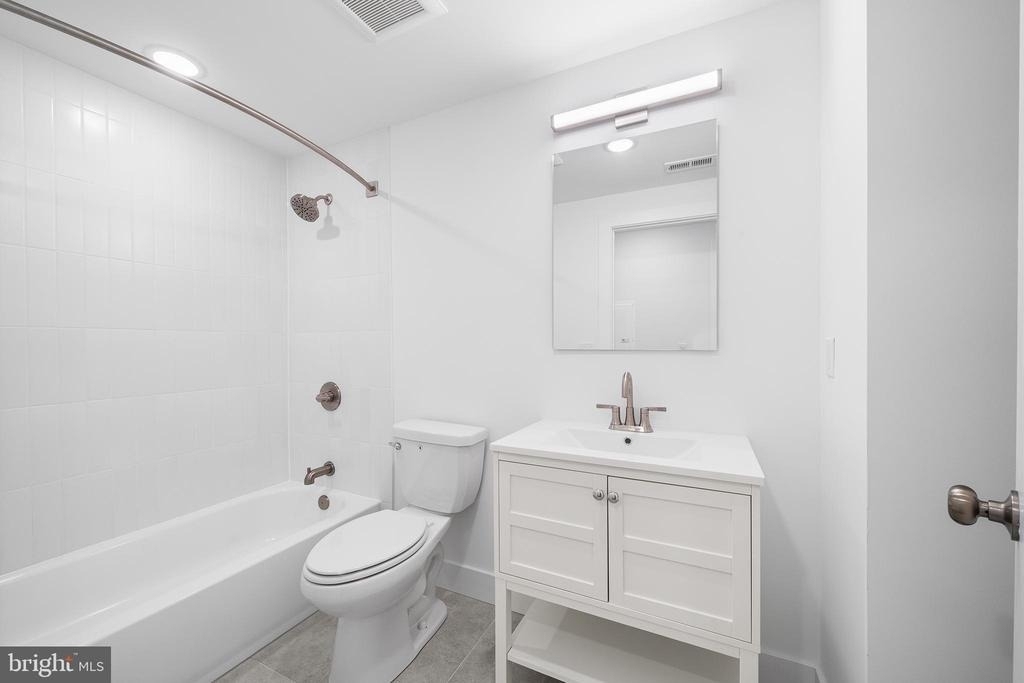 4324 Lancaster Avenue - Photo 13