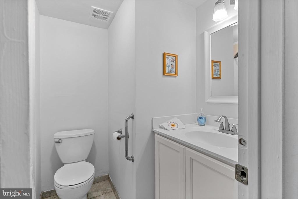 115 Leedom Way - Photo 18