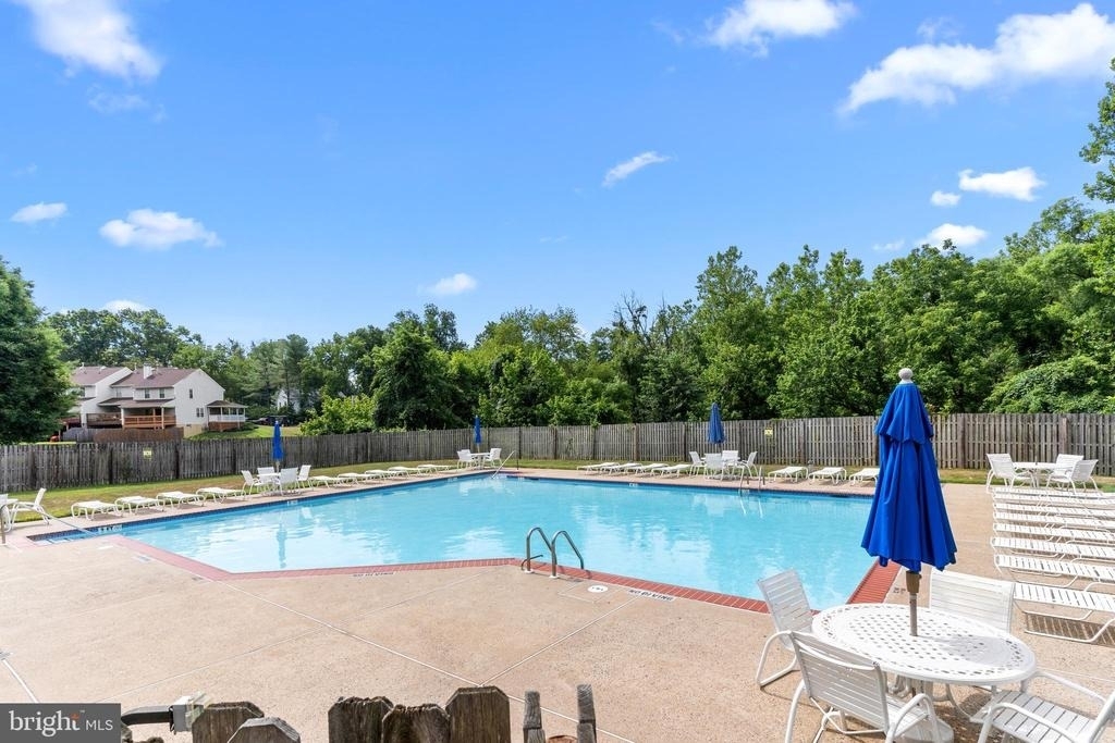 115 Leedom Way - Photo 32