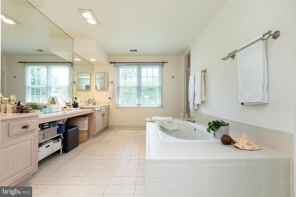 8809 Saunders Lane - Photo 68