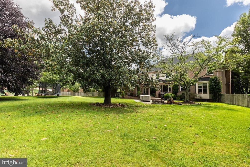 8809 Saunders Lane - Photo 87