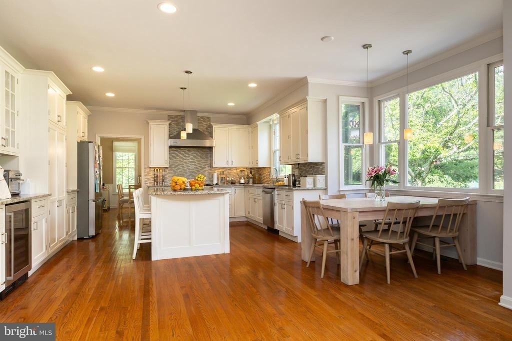 8809 Saunders Lane - Photo 40