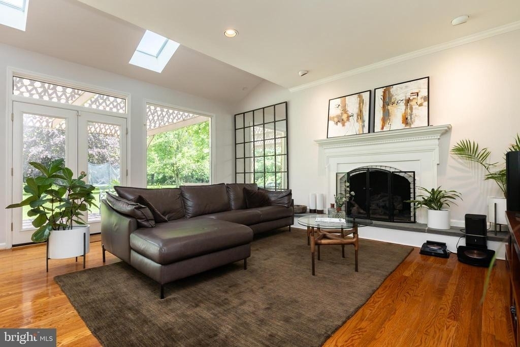 8809 Saunders Lane - Photo 39