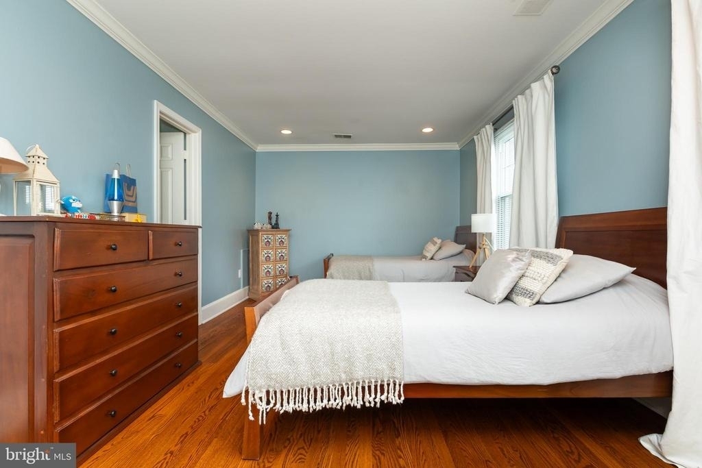 8809 Saunders Lane - Photo 52