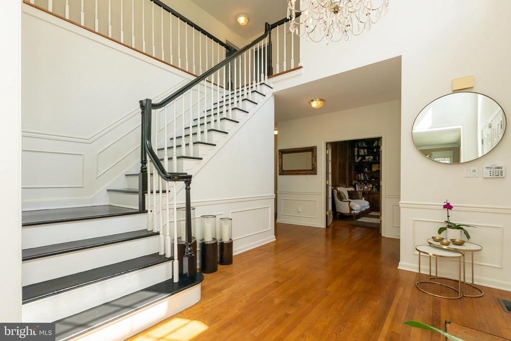 8809 Saunders Lane - Photo 12