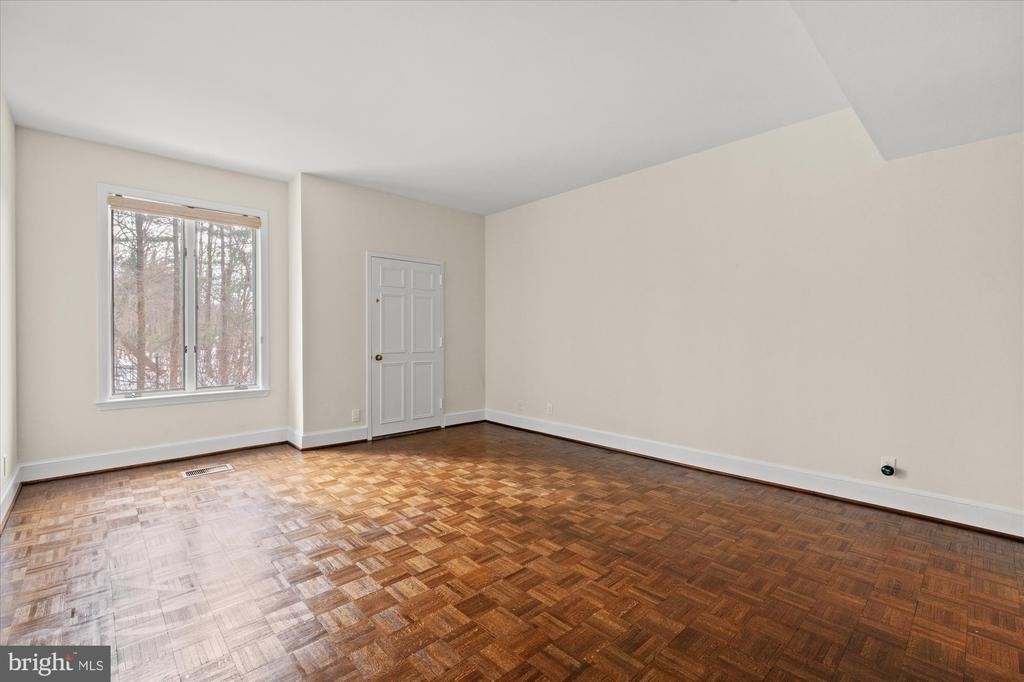 8101 Connecticut Avenue - Photo 23