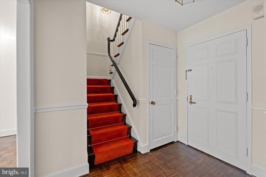 8101 Connecticut Avenue - Photo 19