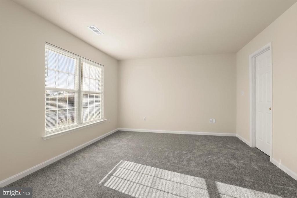 1 Karendale Court - Photo 36