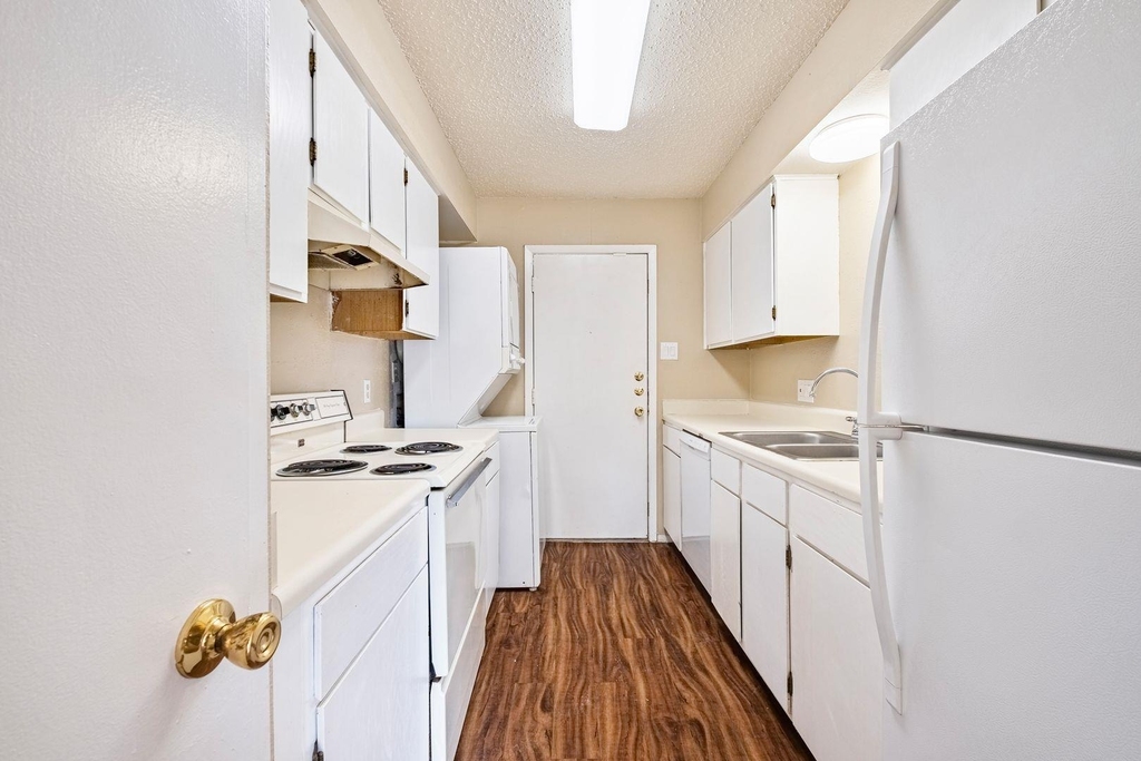 301 Craddock Ave - Photo 13