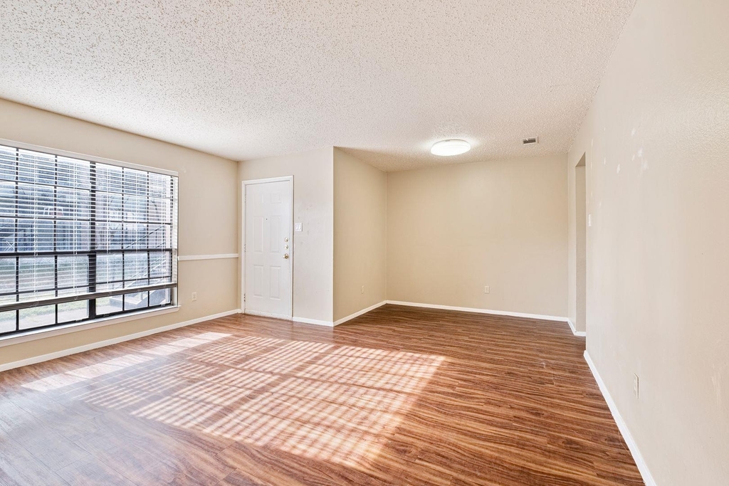 301 Craddock Ave - Photo 11