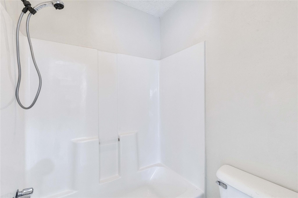 11900 Alpheus Ave - Photo 13