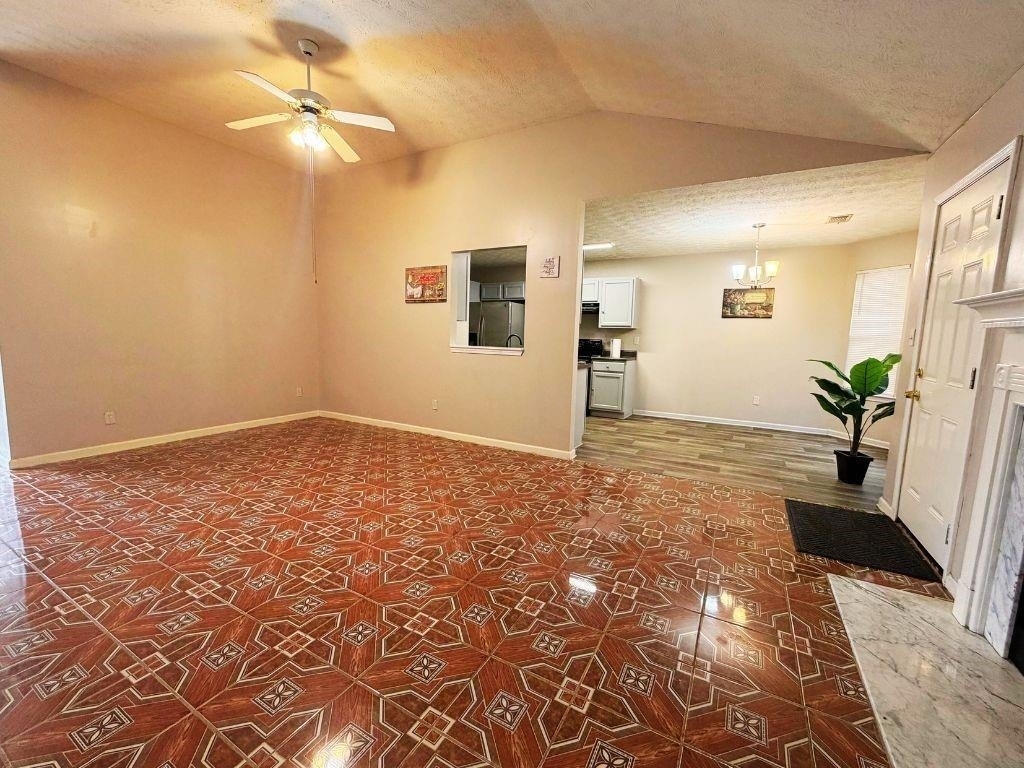 5410 Twin Lakes Drive - Photo 3