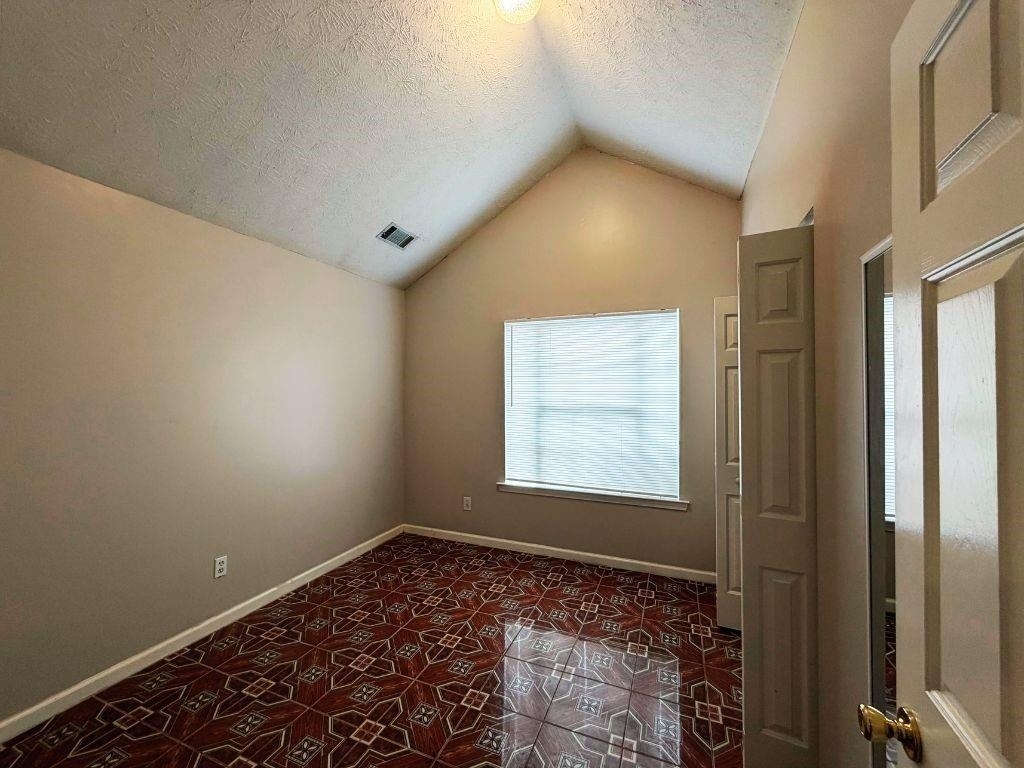 5410 Twin Lakes Drive - Photo 23